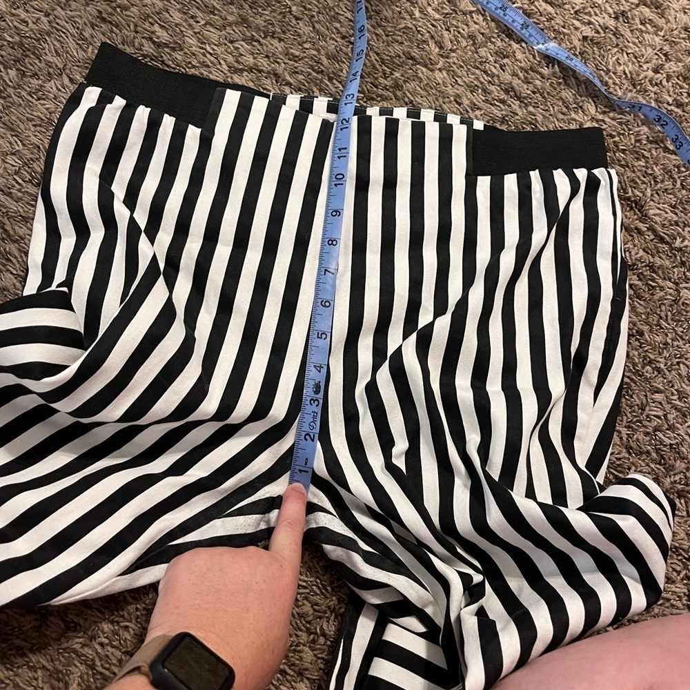 By Junk food black white striped pull on pants - Picture 6 of 9
